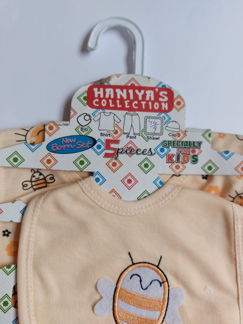 5 Piece Little Bee Newborn Starter Set