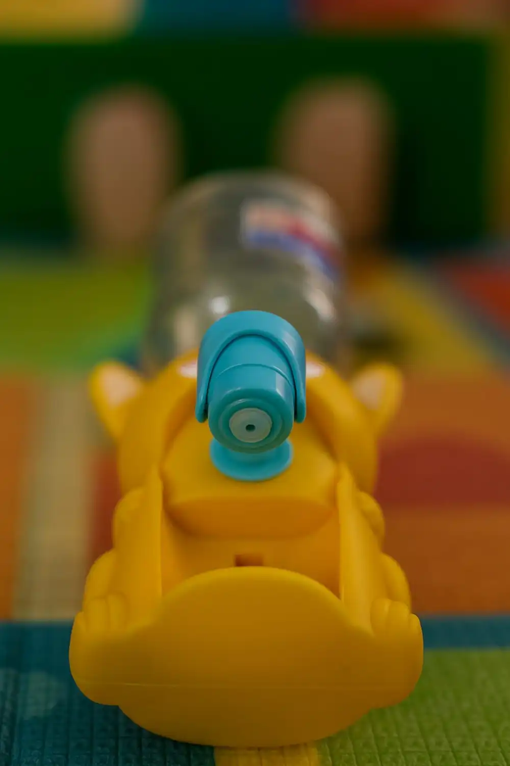 Kids Pretend Play Water Mini Dispenser with Cup – tap closeup picture