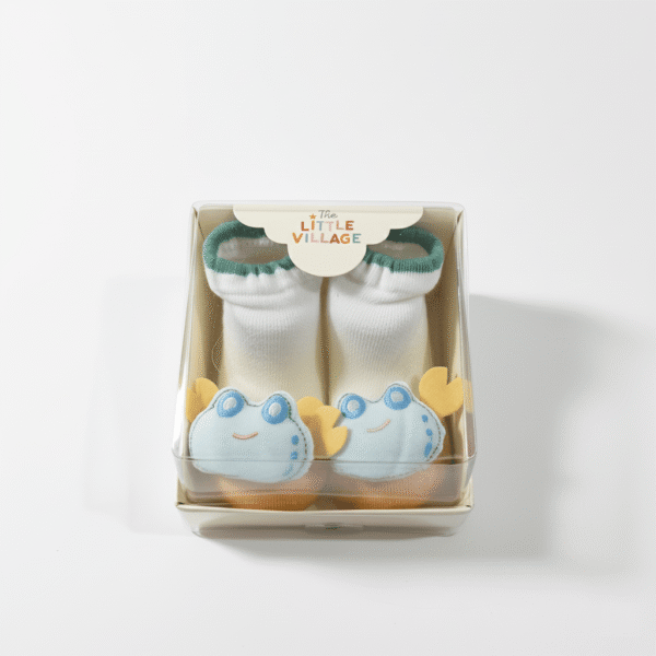The Little Village Baby Socks - Green (Soft Cotton) – 3D Animal Design front